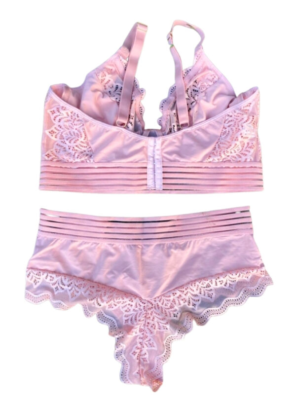 Conjunto Cibele na cor rosa bebe confeccionado em tactel