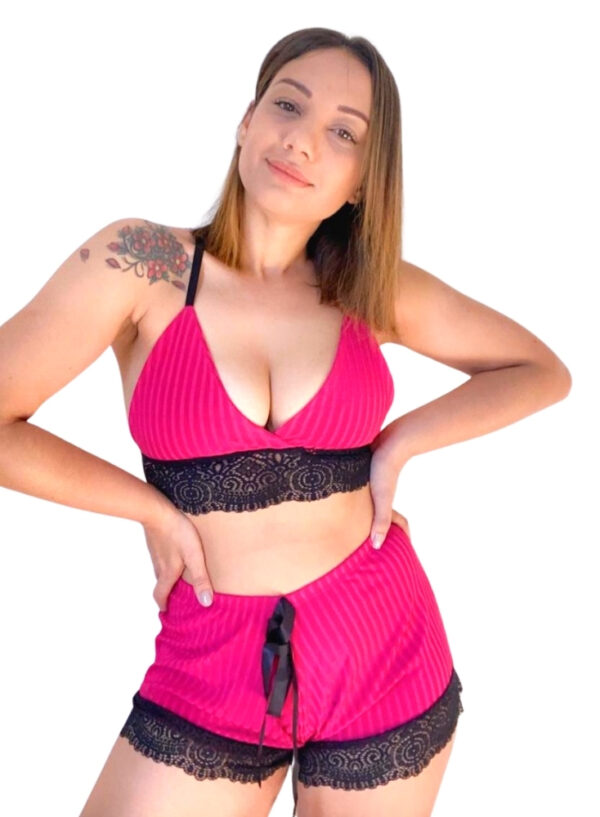 Conjunto Short Doll na cor pink